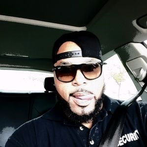 Meet your Posher, Deon